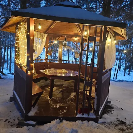 木屋 Nad Potokiem Z Alpakami *