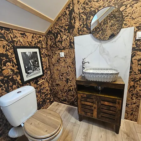 Nad Potokiem Z Alpakami 木屋 *