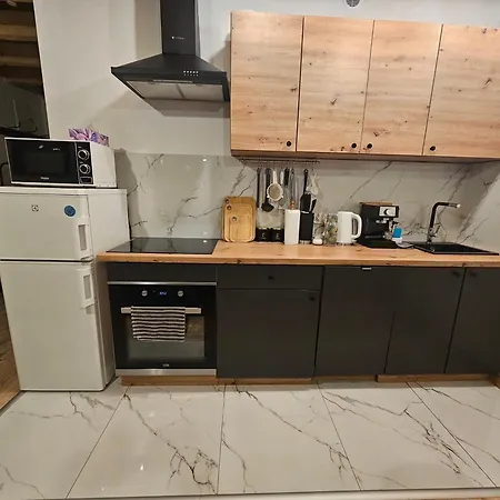 Nad Potokiem Z Alpakami בקתה