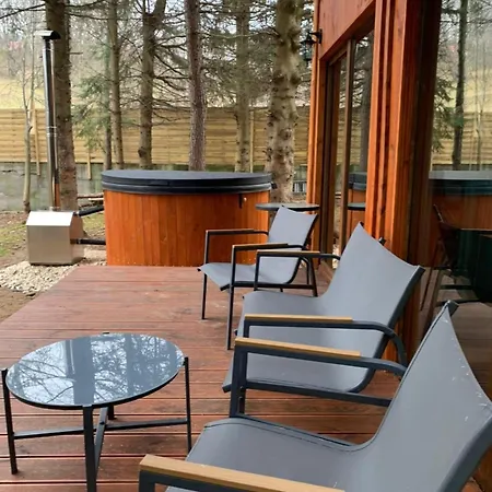 Nad Potokiem Z Alpakami 木屋 *