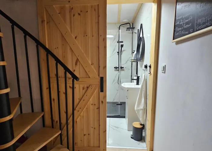 Nad Potokiem Z Alpakami Chalé *