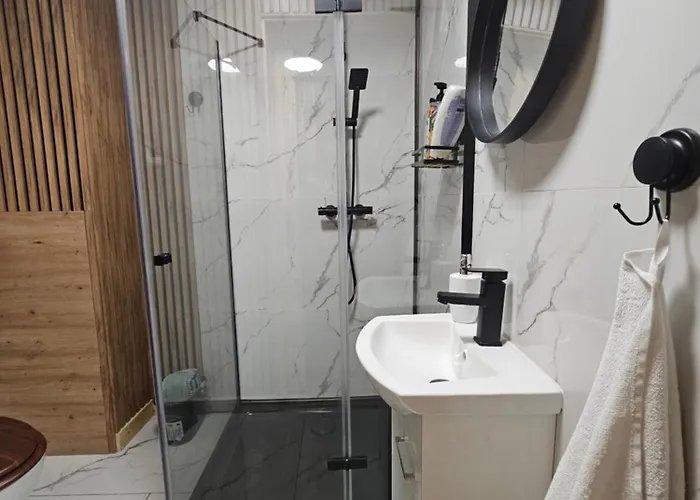 Nad Potokiem Z Alpakami *